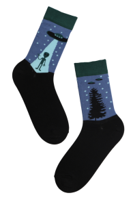 Хлопковые носки синего цвета с изображением пришельца и летающей тарелки SPACED OUT | Sokisahtel