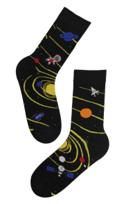Хлопковые носки чёрного цвета с изображением космического пространства SPACED OUT | Sokisahtel