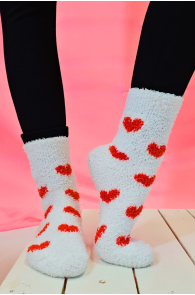 Хлопковые мягкие носки белого цвета с красными сердечками VALENTINA | Sokisahtel