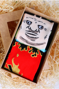 Подарочный набор из 2 пар хлопковых носков на Иванов день с культовыми образами из мультфильма "штарого деда" VANAMEHE | Sokisahtel