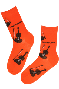 VINGUVIIUL orange socks with violins | Sokisahtel