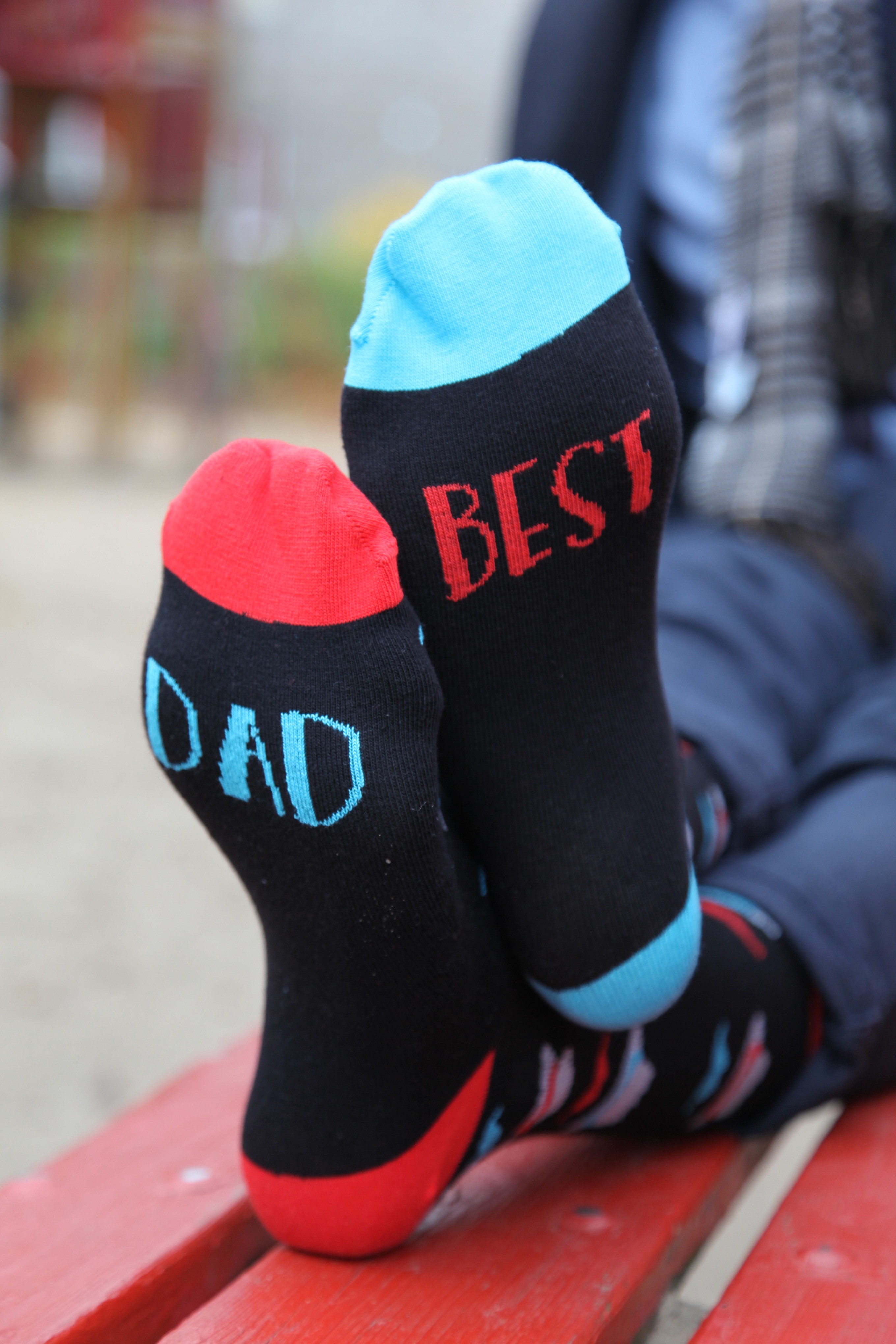 VALDUR black socks for men with the text "BEST DAD" in English