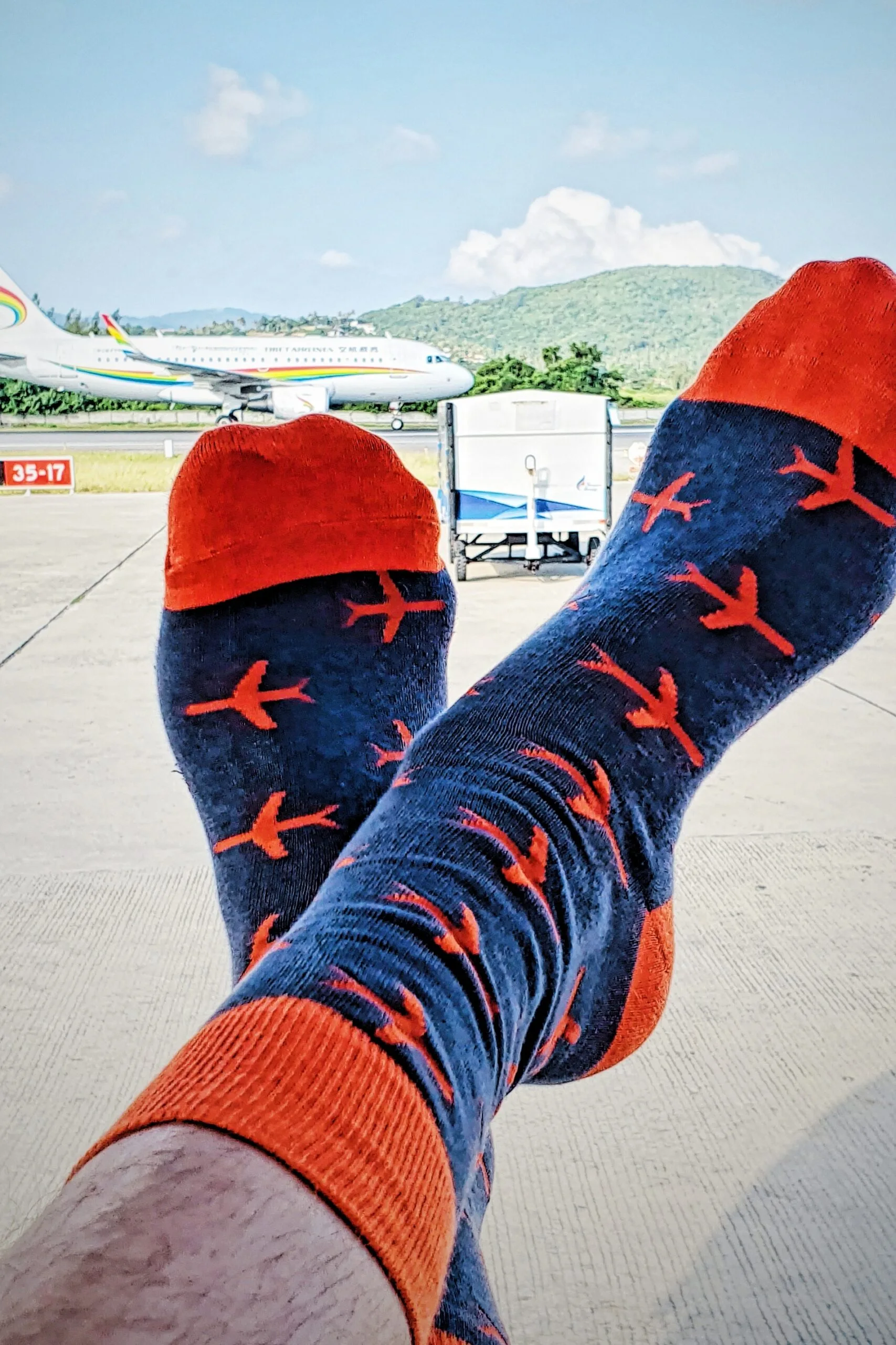 FLIGHT hallid puuvillased sokid meestele ja naistele
