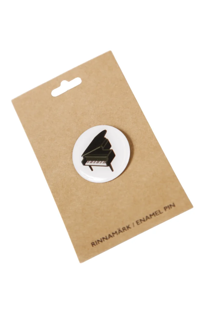 PIANO ümmargune rinnamärk