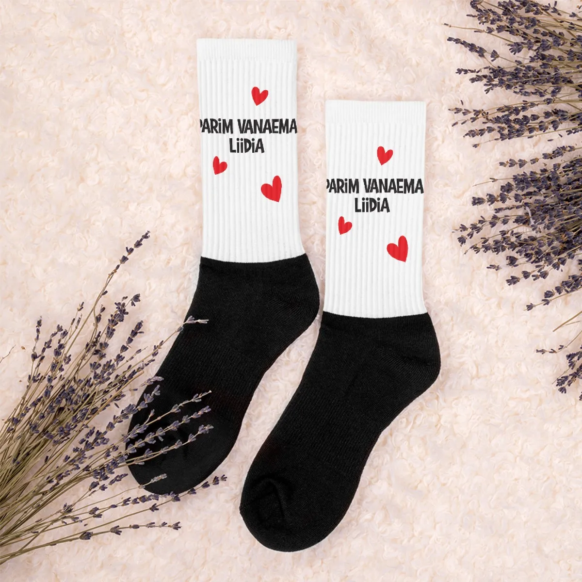 Personaalsed sokid enda valitud sõnumiga