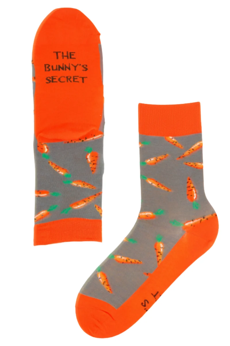 CARROT oranžid sõnumiga puuvillased sokid