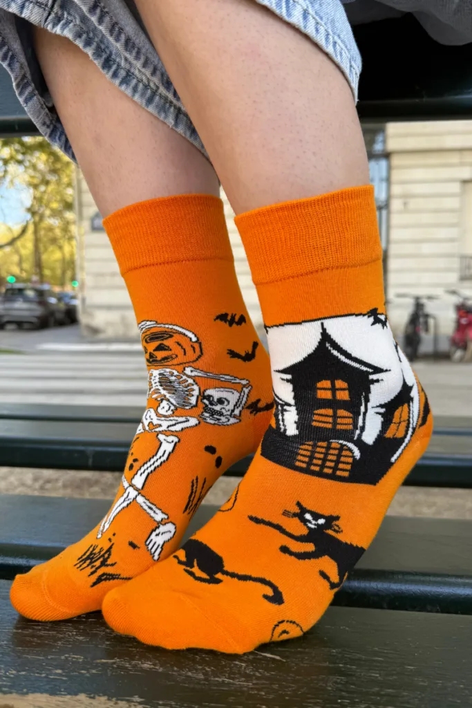 GORY oranžid halloweeni sokid