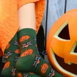 Halloweeni kinkekarp VESPER 3 sokipaariga
