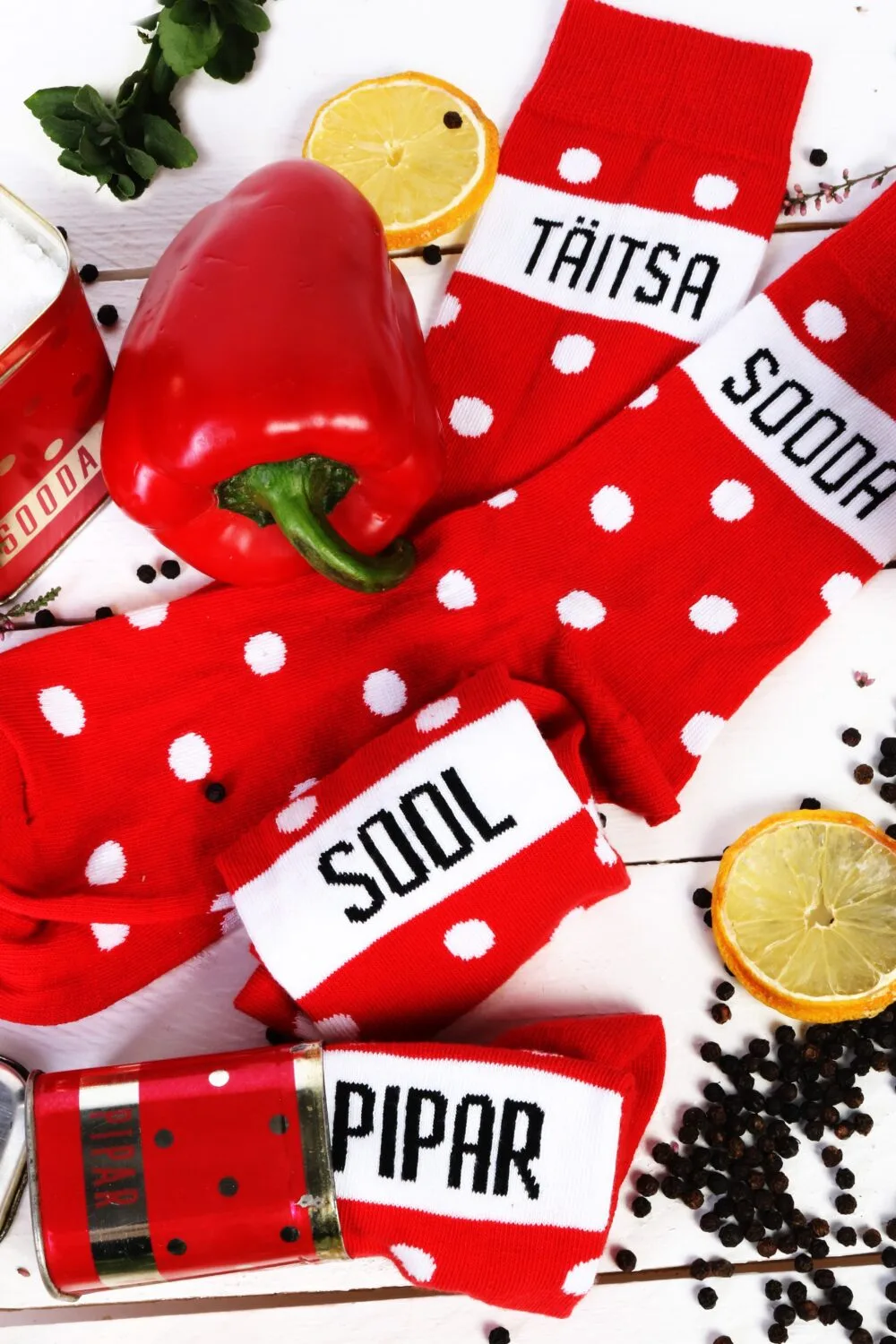 TÄITSA SOODA punased puuvillased sokid