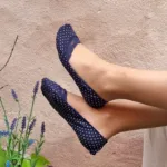 POIS tumesinised täpilised stepsid