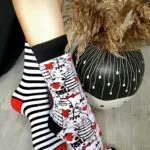 PURRFECT LOVE valged puuvillased sokid
