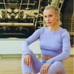 SARA helelilla lühike trennipluus