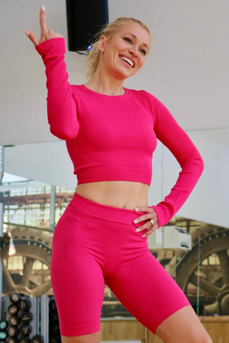 SARA roosa lühike trennipluus