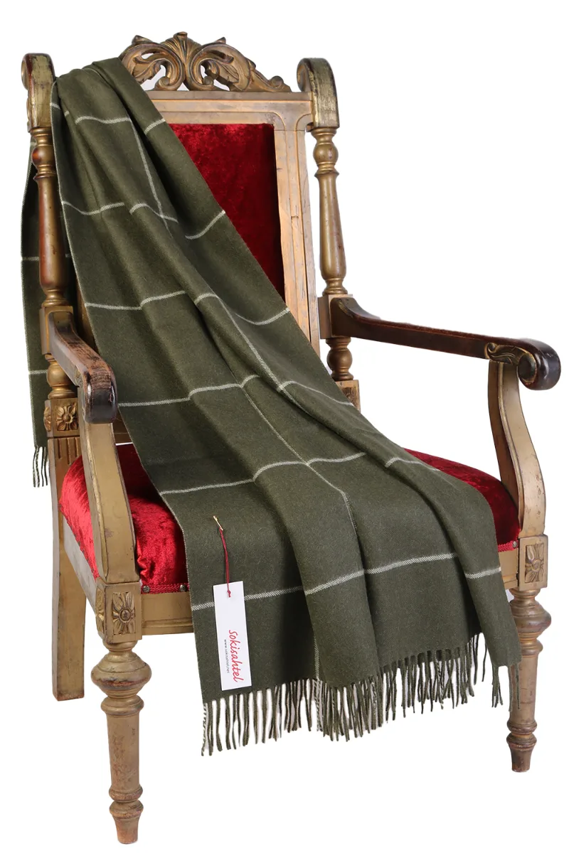 Alpakavillane roheline ruuduline pleed
