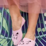 KITTEN roosad kassiga stepsid