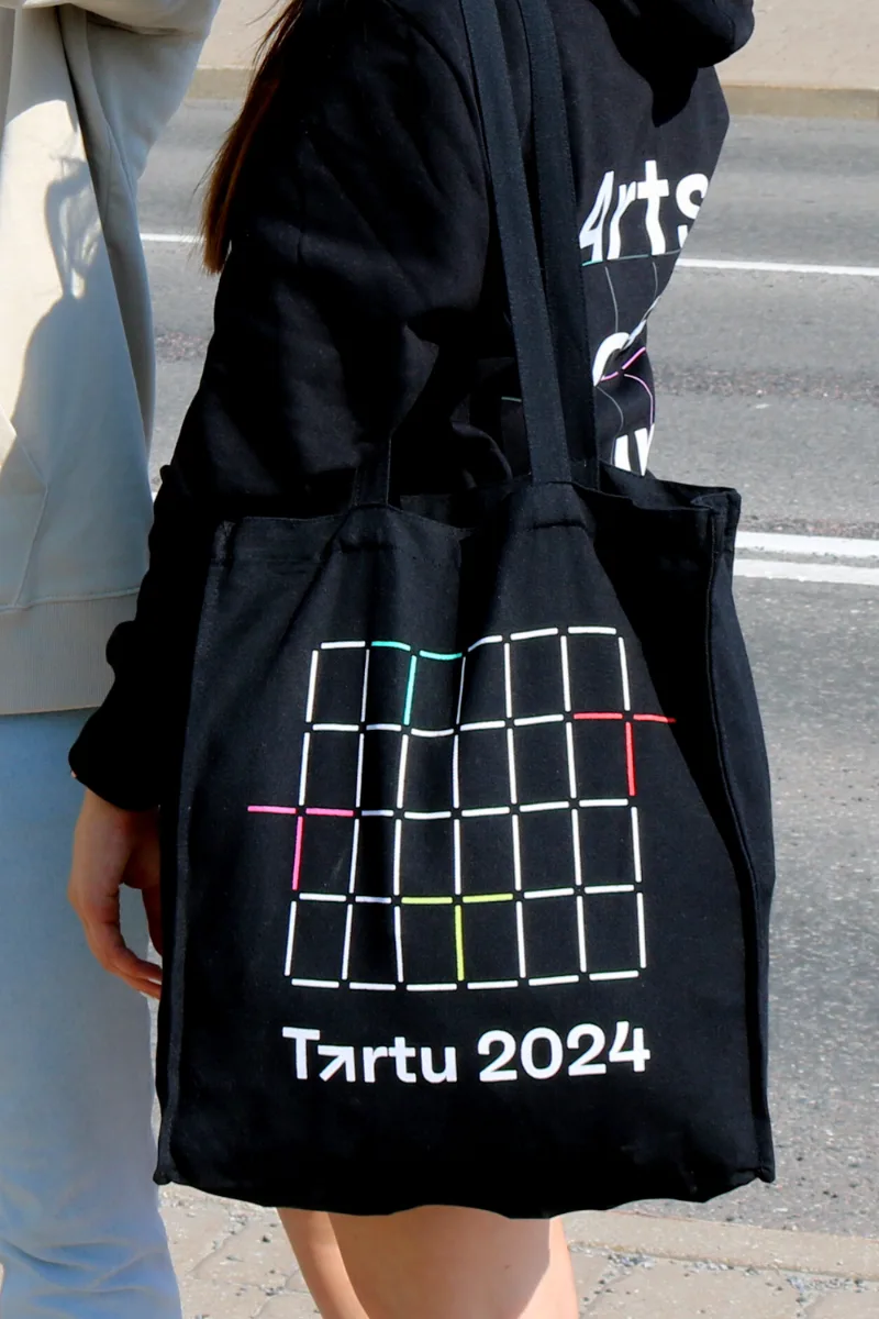 TARTU 2024 riidest kott