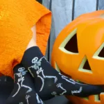 Halloweeni kinkekarp VESPER 3 sokipaariga