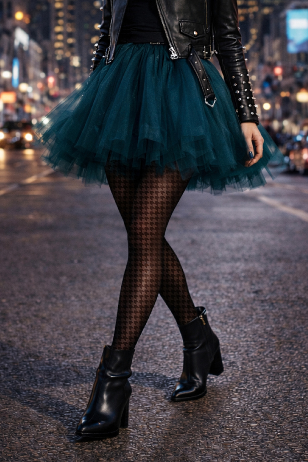 ARROW black patterned tights